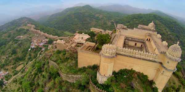 Kumbhalgarh Car Rental